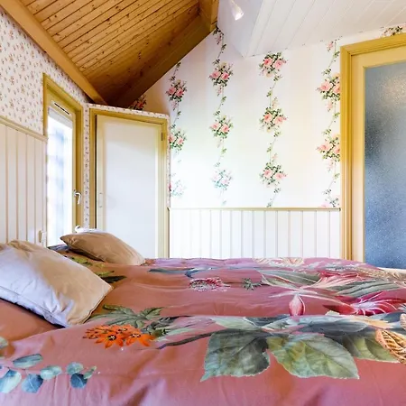 Bed & Breakfast Boerenhofstede De Overhorn 4*