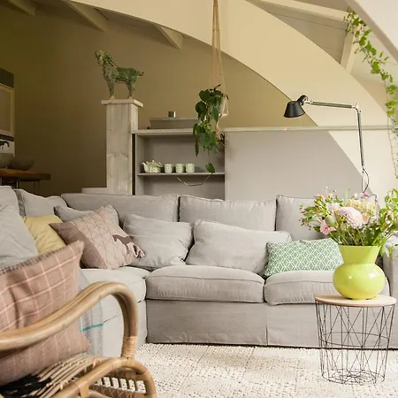 Bed & Breakfast Boerenhofstede De Overhorn Weesp