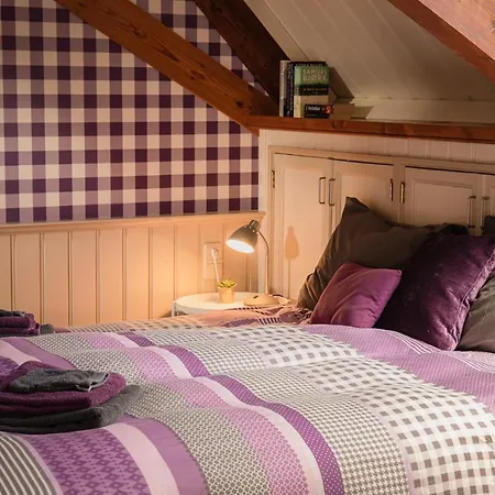 Boerenhofstede De Overhorn 4* Weesp