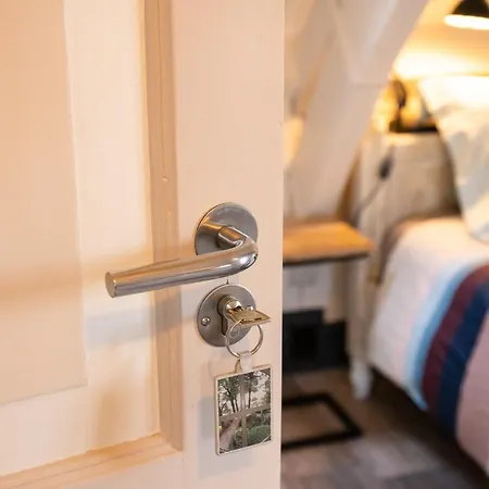 Boerenhofstede De Overhorn Bed & Breakfast 4*