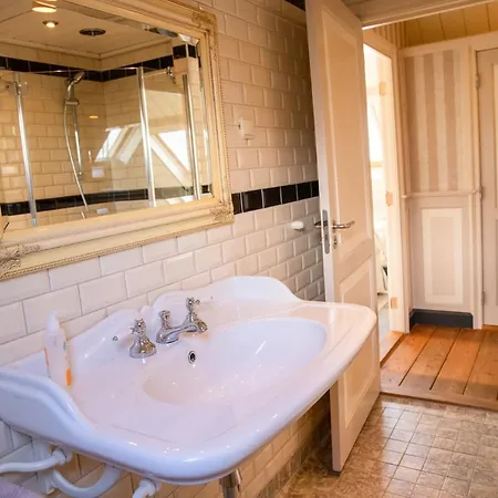 Boerenhofstede De Overhorn Weesp