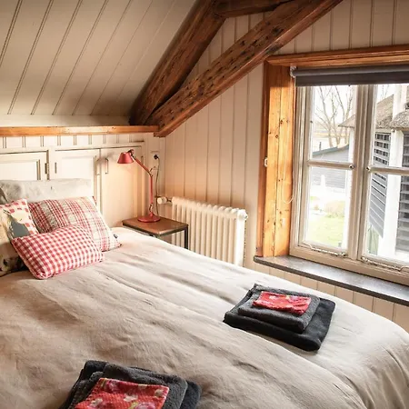 Boerenhofstede De Overhorn Weesp