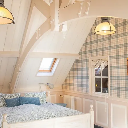 Boerenhofstede De Overhorn 4*