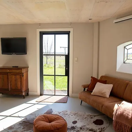 Boerenhofstede De Overhorn Bed & Breakfast 4*