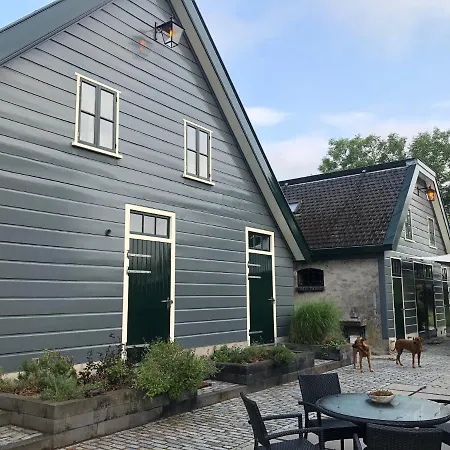 Boerenhofstede De Overhorn 4* Weesp