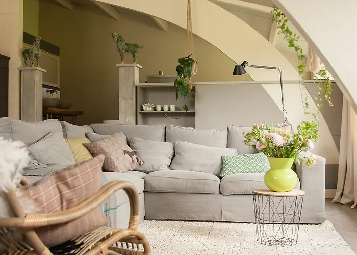 Bed & Breakfast Boerenhofstede De Overhorn Weesp