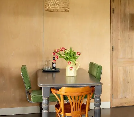 Boerenhofstede De Overhorn 비스프