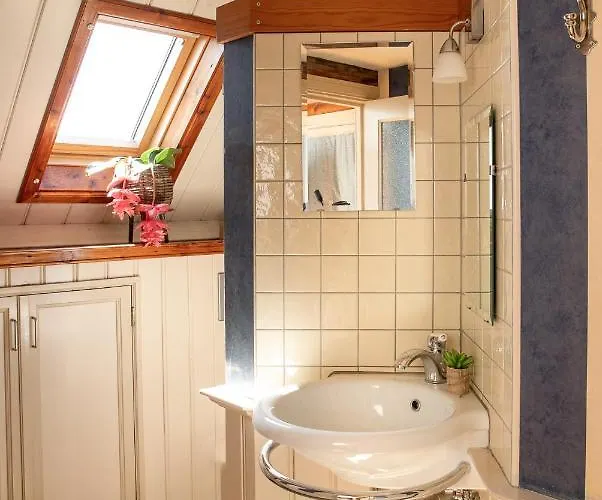 Boerenhofstede De Overhorn 비스프