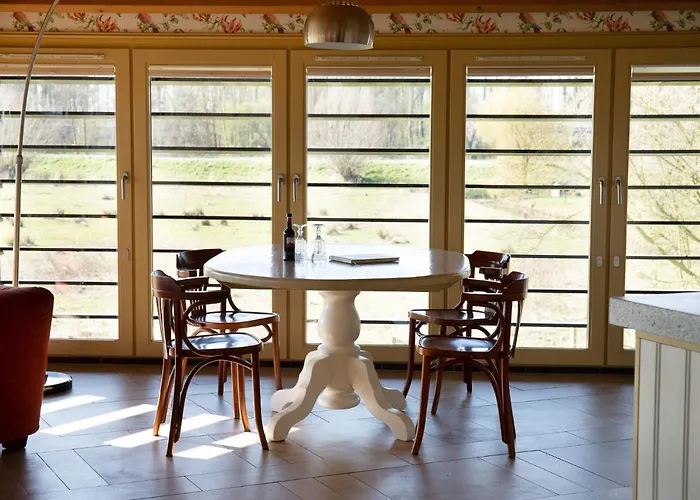 Boerenhofstede De Overhorn B&B 비스프