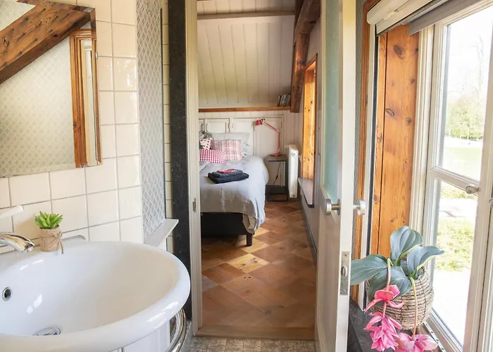 Boerenhofstede De Overhorn 비스프