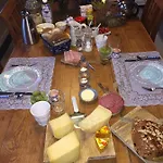 Bed & Breakfast Boerenhofstede De Overhorn Weesp