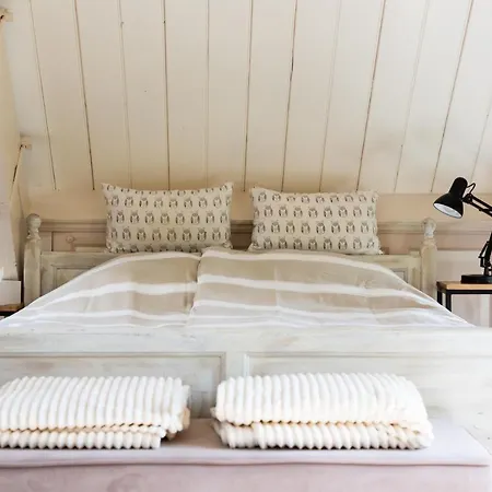 Bed & Breakfast Boerenhofstede De Overhorn