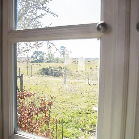 Bed & Breakfast Boerenhofstede De Overhorn Weesp
